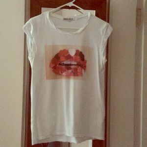 Pam & Gela lip series shirt